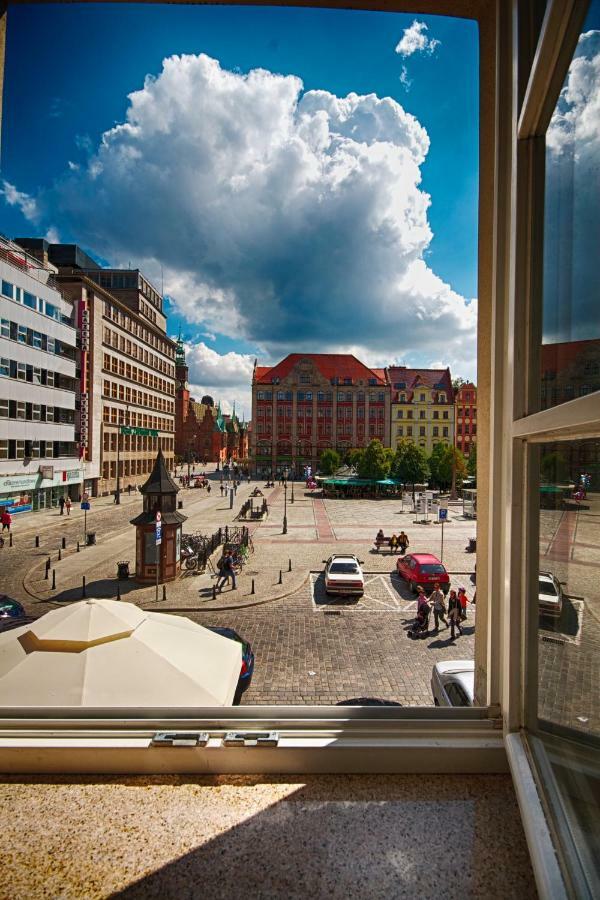 Solny Square 3*