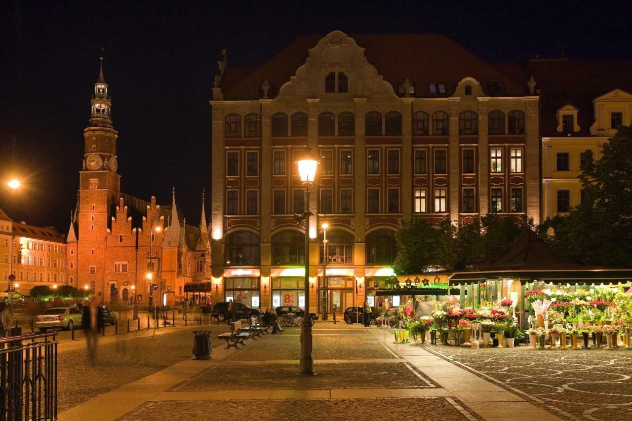 Apartment Solny Square 3*