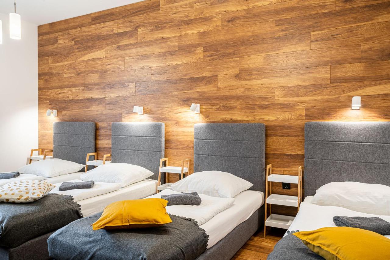 Apartment Solny Square 3*