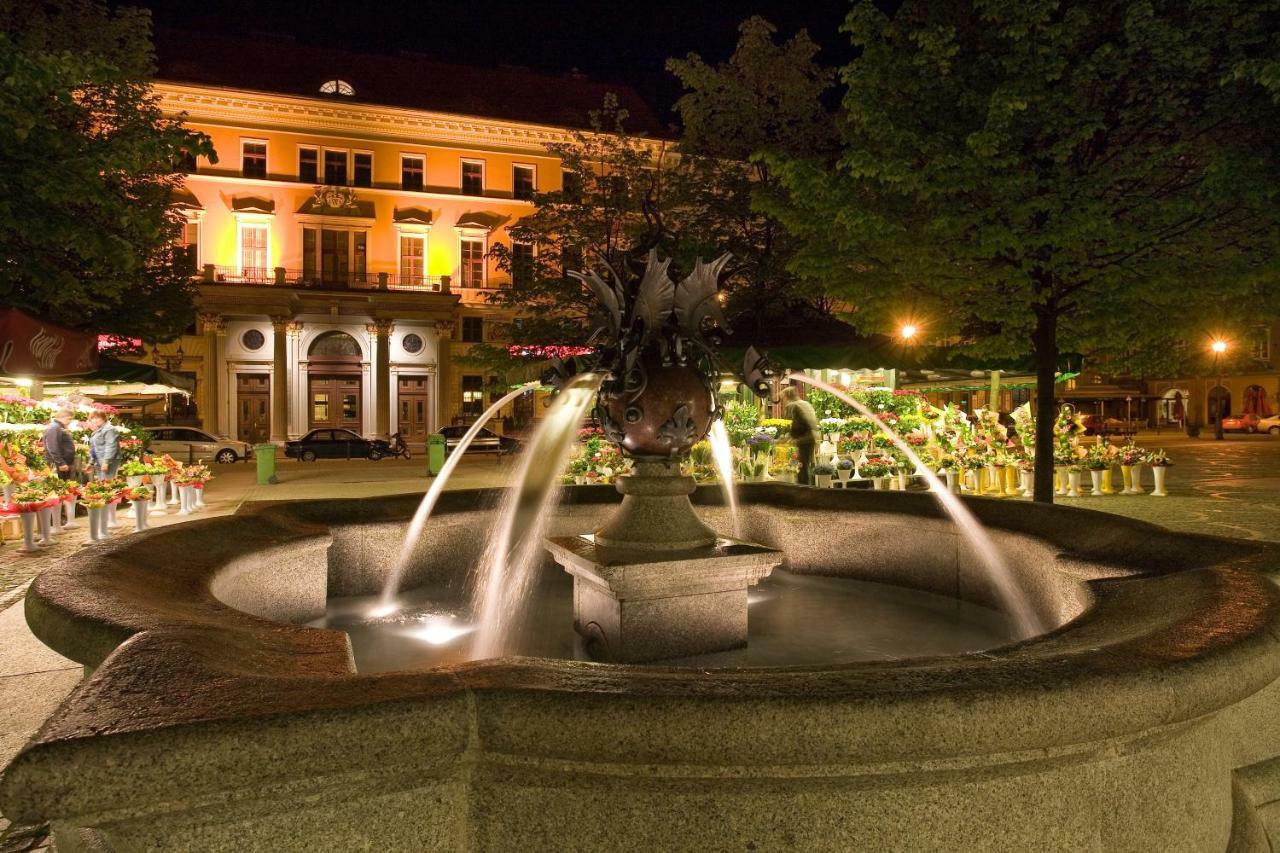 Solny Square